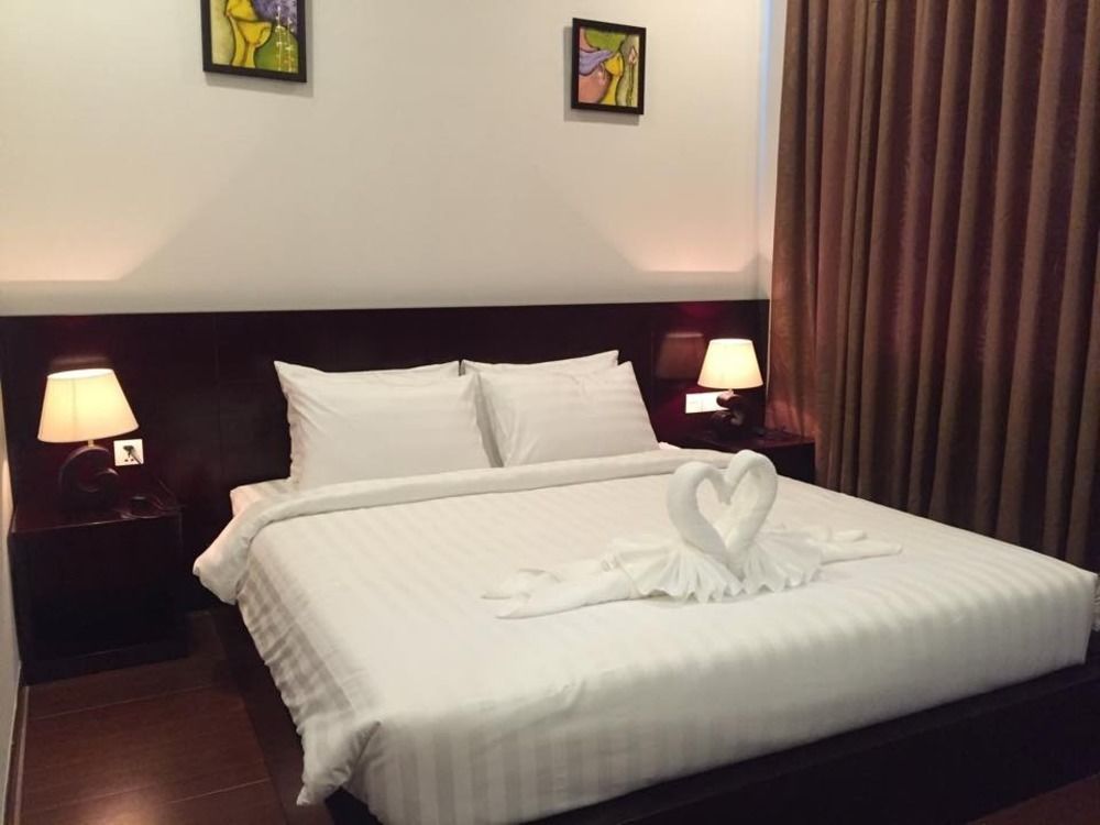 Golden Apple Hotel - Airport Phnom Penh Esterno foto