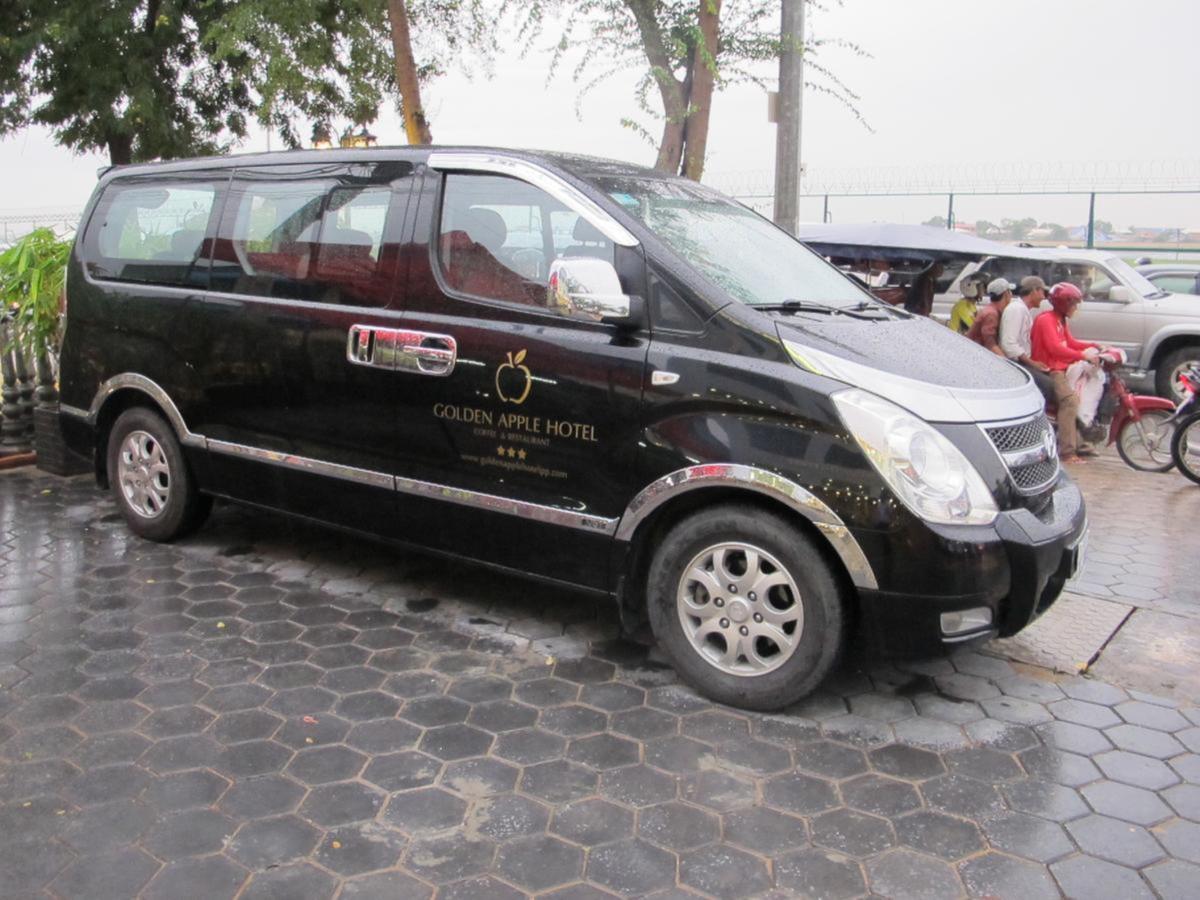 Golden Apple Hotel - Airport Phnom Penh Esterno foto