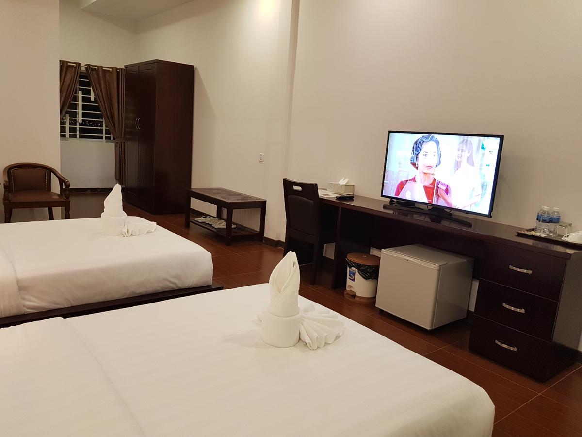 Golden Apple Hotel - Airport Phnom Penh Esterno foto