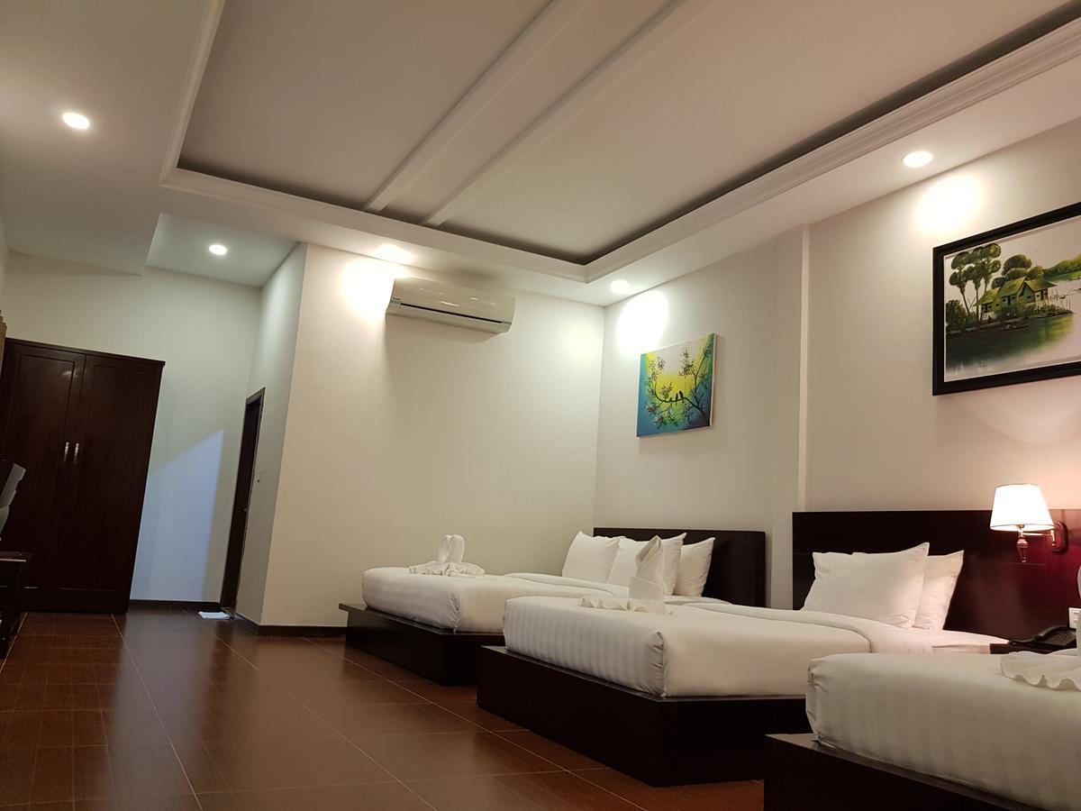Golden Apple Hotel - Airport Phnom Penh Esterno foto