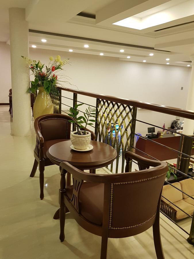 Golden Apple Hotel - Airport Phnom Penh Esterno foto