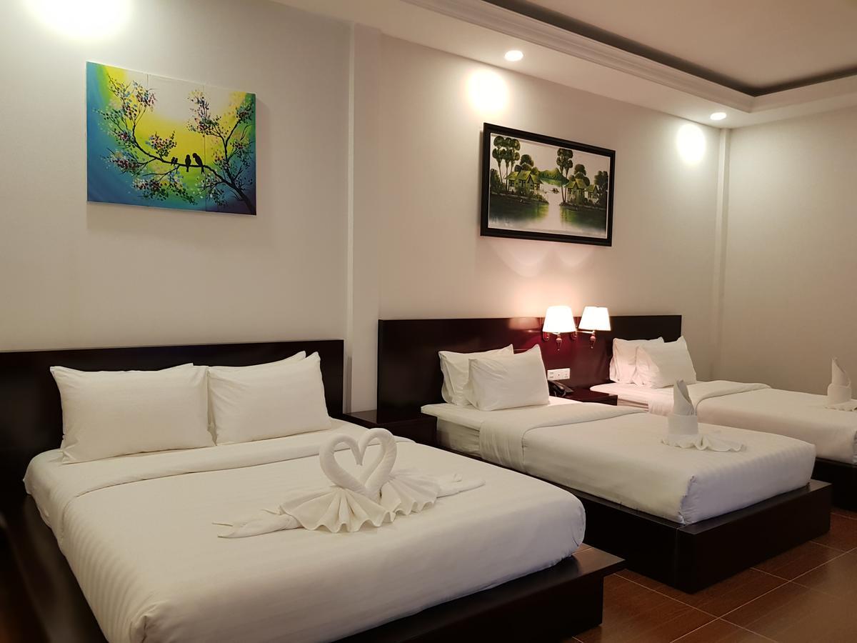 Golden Apple Hotel - Airport Phnom Penh Esterno foto